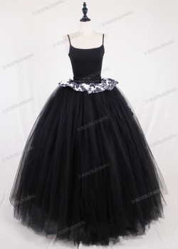 Black Gothic Tulle Long Skirt with Train D1S009
