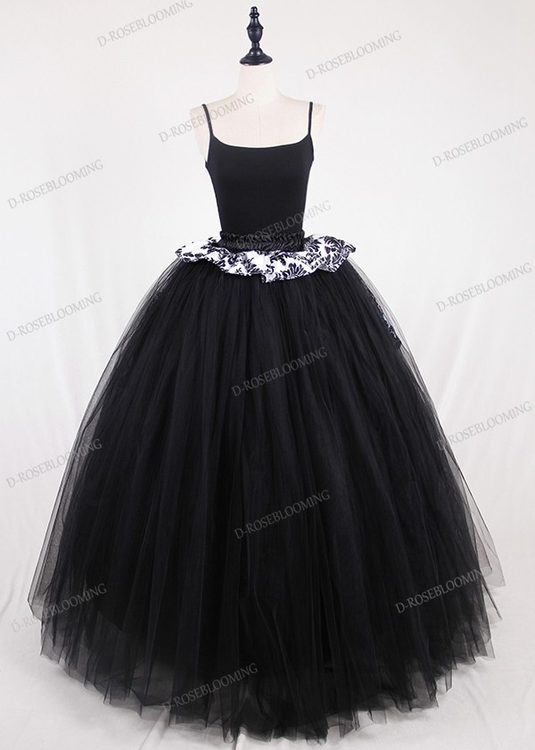 Black Gothic Tulle Long Skirt with Train D1S009 - D-RoseBlooming